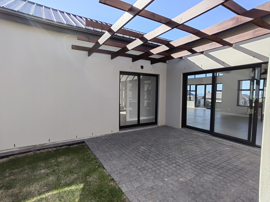 To Let 3 Bedroom Property for Rent in Hartland Lifestyle Estate Western Cape